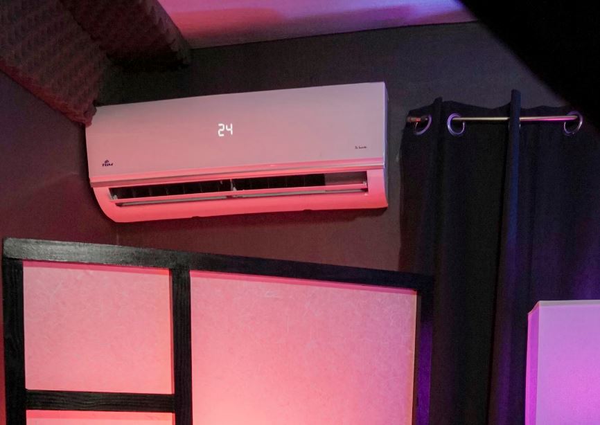 AC Set To 68 But Reads 75