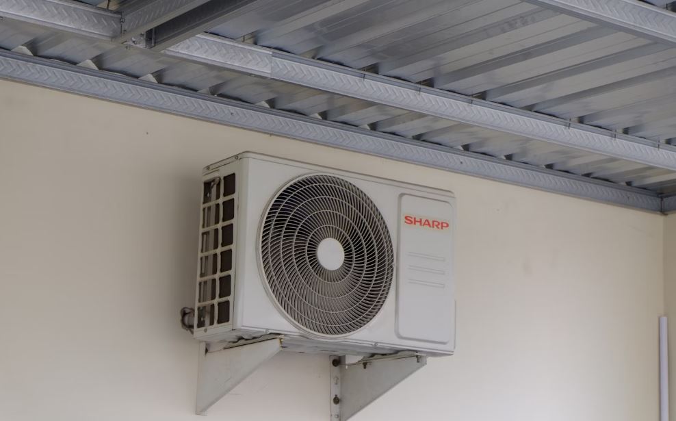Fan Running But AC Not Cooling